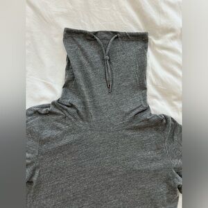 Men’s trendy turtleneck T-shirt medium